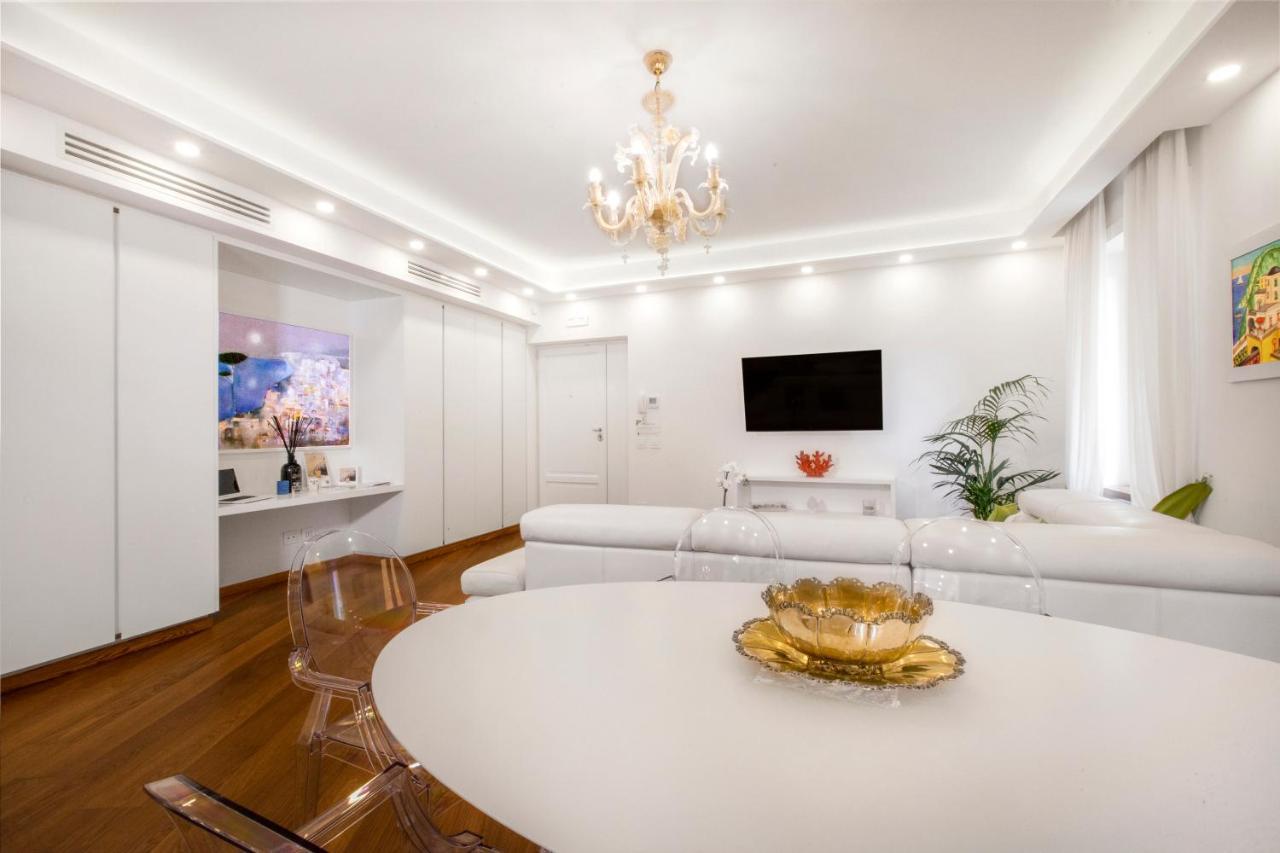 Sorrentovibes - Luxury Home Sea View & Jacuzzi In Sorrento Centre Buitenkant foto