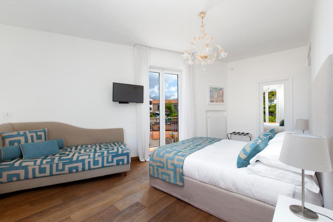 Sorrentovibes - Luxury Home Sea View & Jacuzzi In Sorrento Centre Buitenkant foto