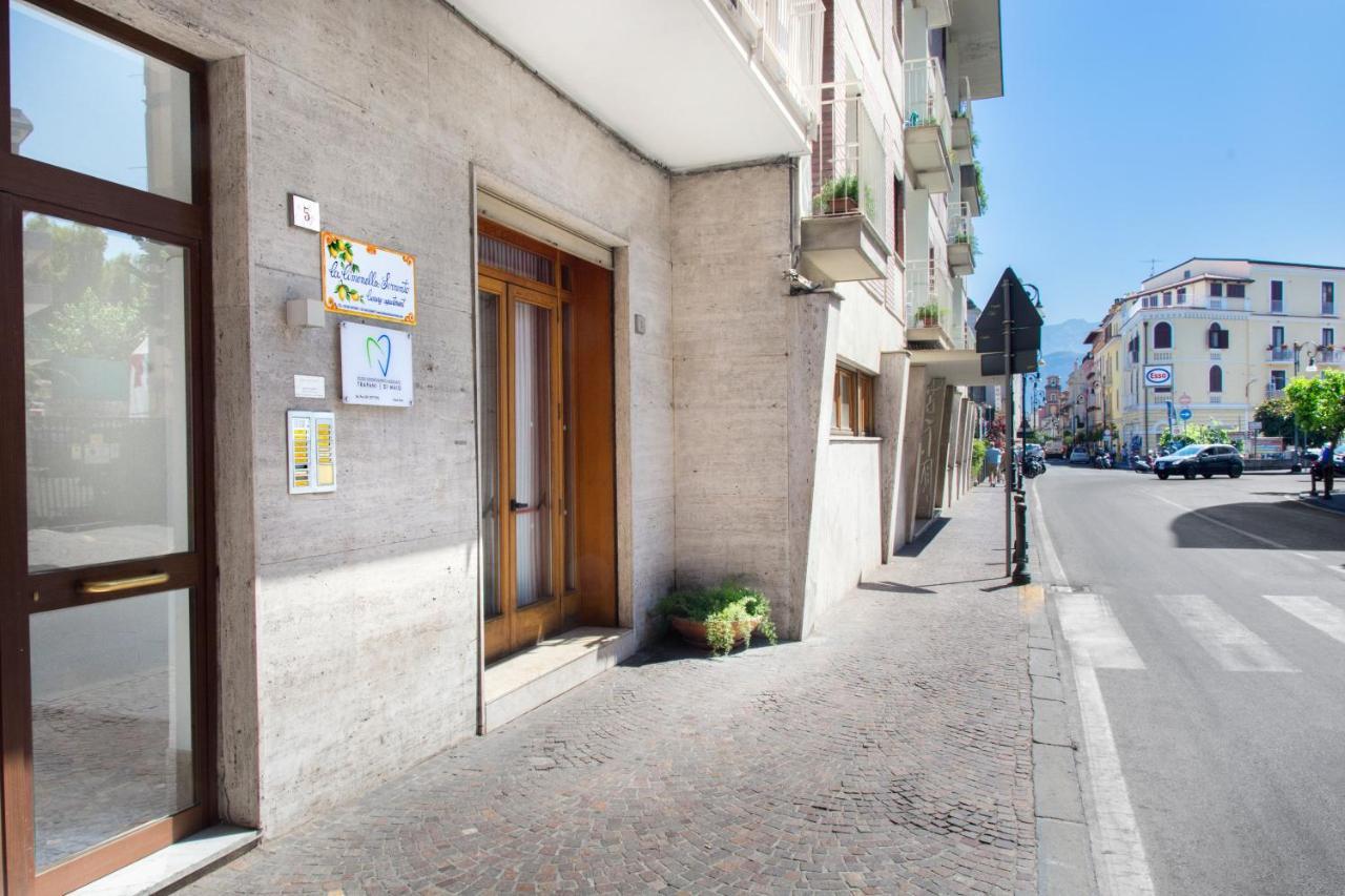 Sorrentovibes - Luxury Home Sea View & Jacuzzi In Sorrento Centre Buitenkant foto